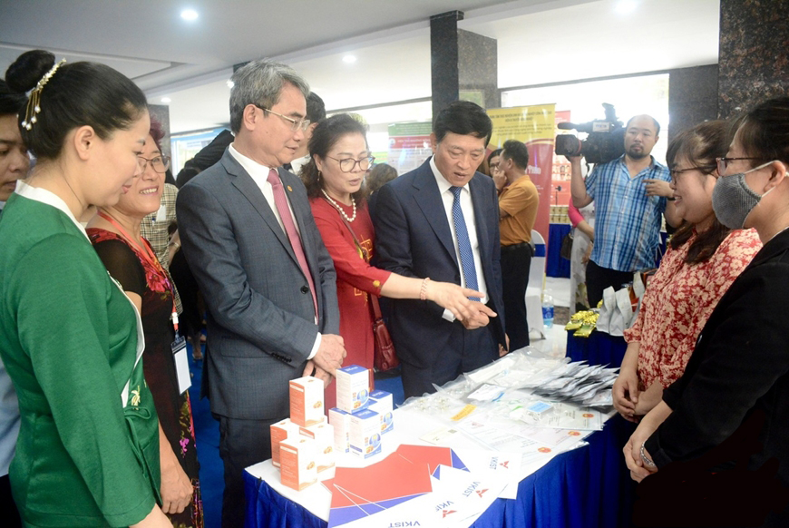 Nữ trí thức Viện M Good88 link tham gia Triển lãm “Tài sản trí tuệ và kết quả đổi mới sáng tạo của nữ trí thức”