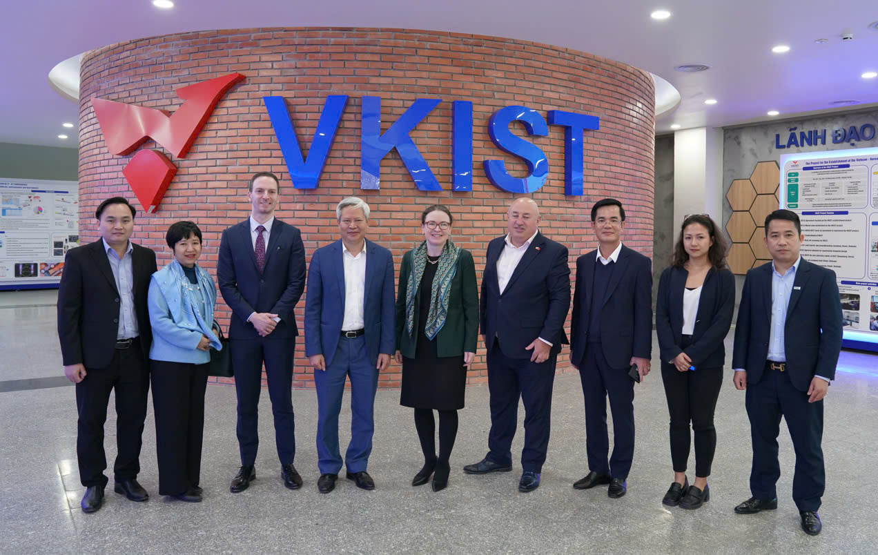 M Good88 link - Ireland: Thúc đẩy tiềm năng hợp tác trong lĩnh vực KHCN