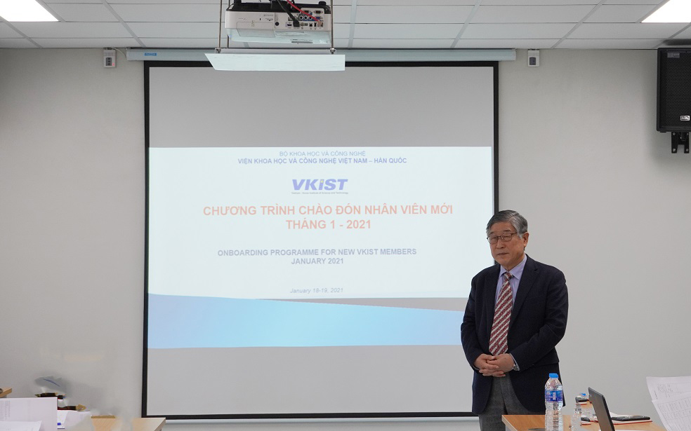 Khóa đào tạo định hướng, nâng cao năng lực cho tân viên chức của M Good88 link