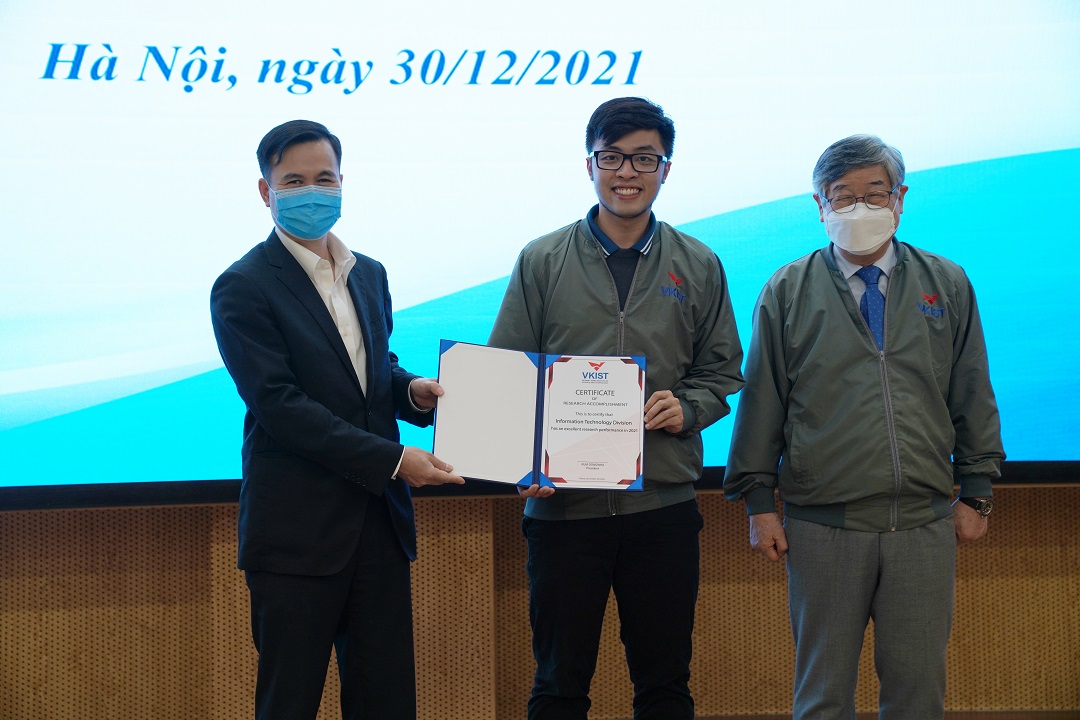 Year-end conference of M Good88 link to summarize the activities in 2021 and orient the direction in 2022