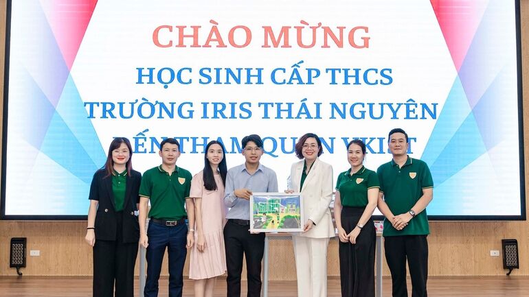 M Good88 link đón học sinh  IRIS Thái Nguyến cấp THCS đến tham quan và trải nghiệm khoa học