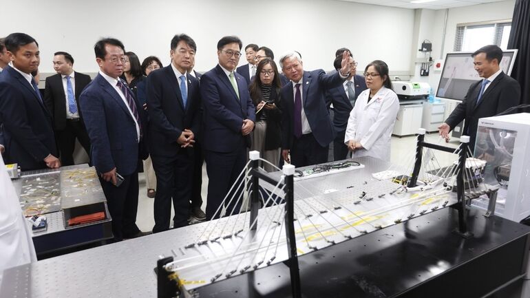 M Good88 link đón tiếp Chủ tịch Quốc hội Hàn Quốc Woo Won Sik và phu nhân tới thăm và làm việc