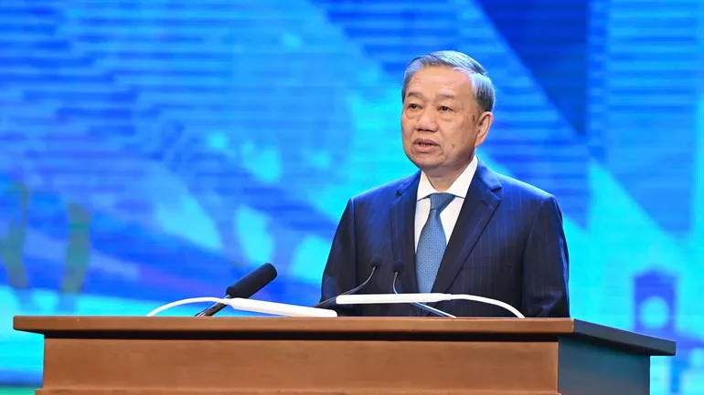"Vì một nền văn minh sinh thái, một Việt Nam xanh và một đại dương hòa bình, bền vững"