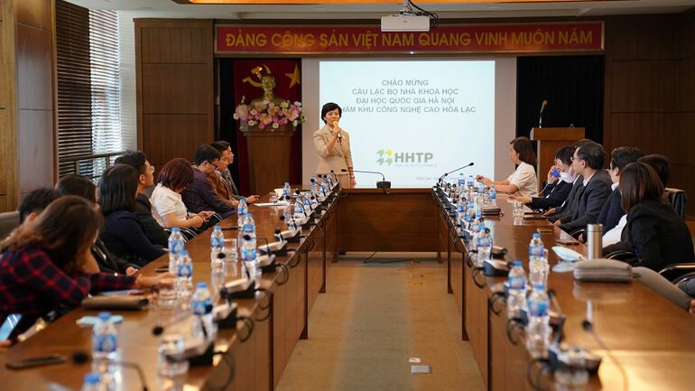Câu lạc bộ Nhà khoa học Đại học Quốc gia Hà Nội thăm  Good88 hiện đang mở Việt Nam – Hàn Quốc