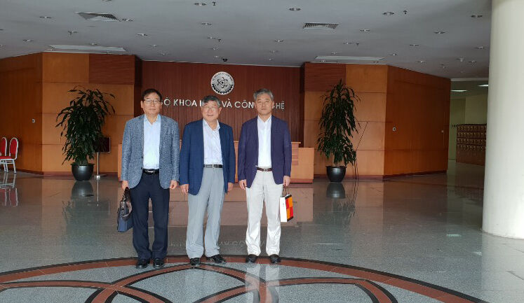 Expert from Korea Institute of Science and Technology (KIST) visits and starts working at M Good88 link