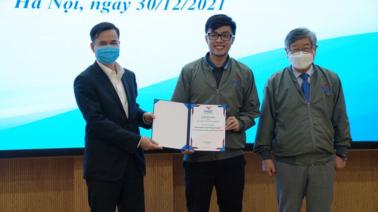 Year-end conference of M Good88 link to summarize the activities in 2021 and orient the direction in 2022